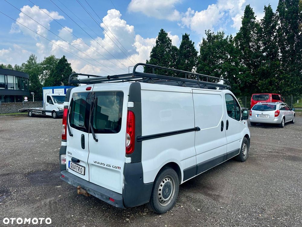 Opel Vivaro - 6