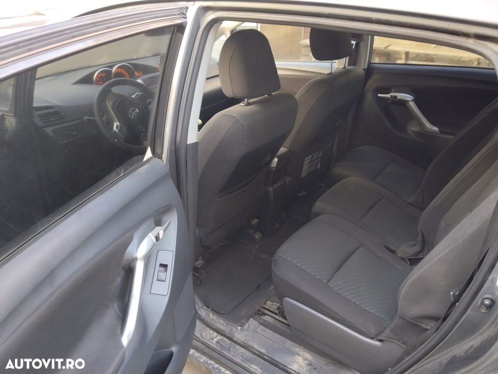 Toyota Verso 2.0 D-4D DPF Luna - 5