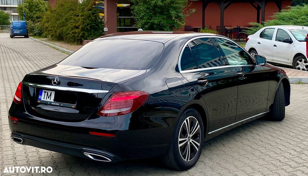 Mercedes-Benz E - 4