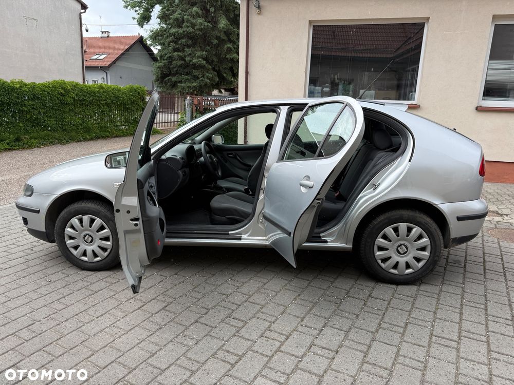 Seat Leon 1.6 Signo - 12