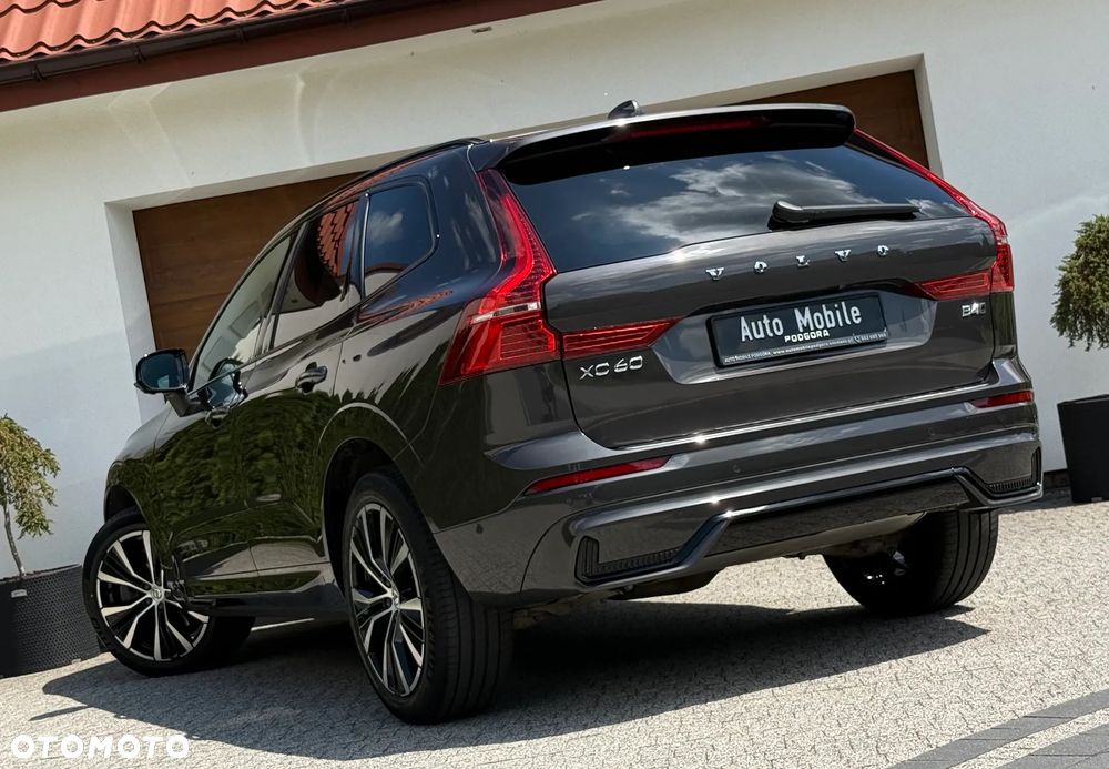 Volvo XC 60 B4 D Plus Dark - 6