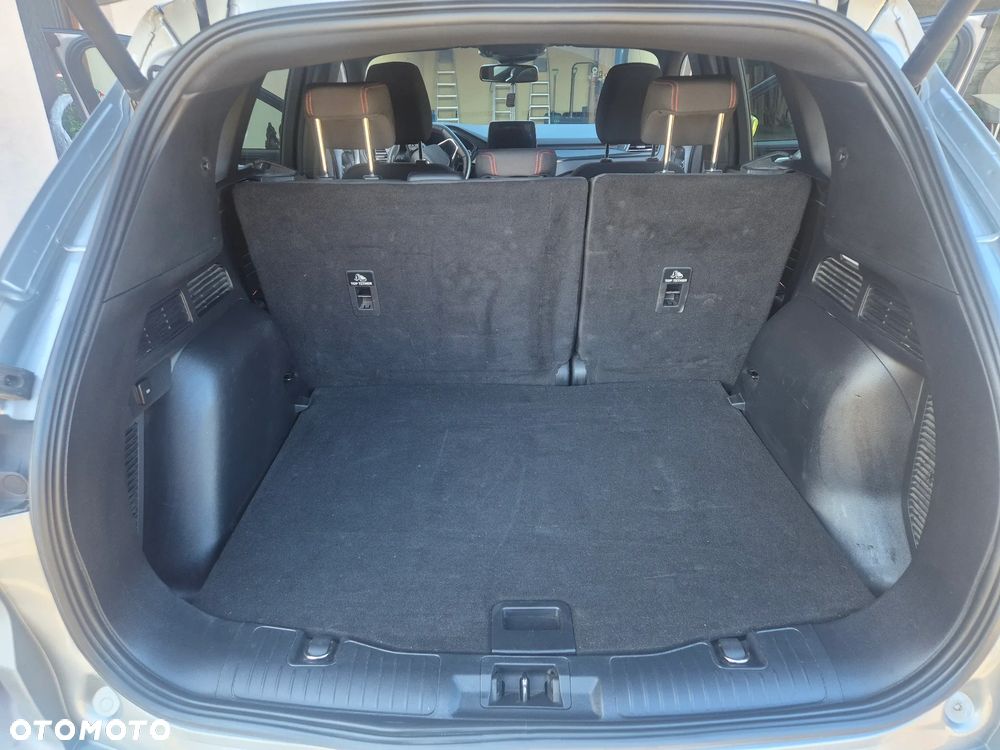 Ford Kuga - 13