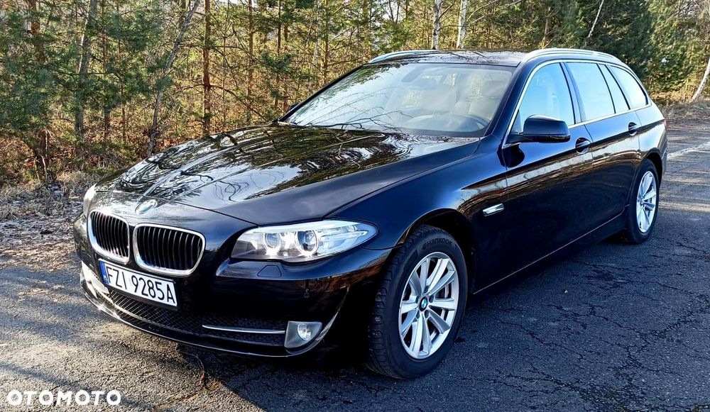 BMW Seria 5 520i Sport-Aut - 1