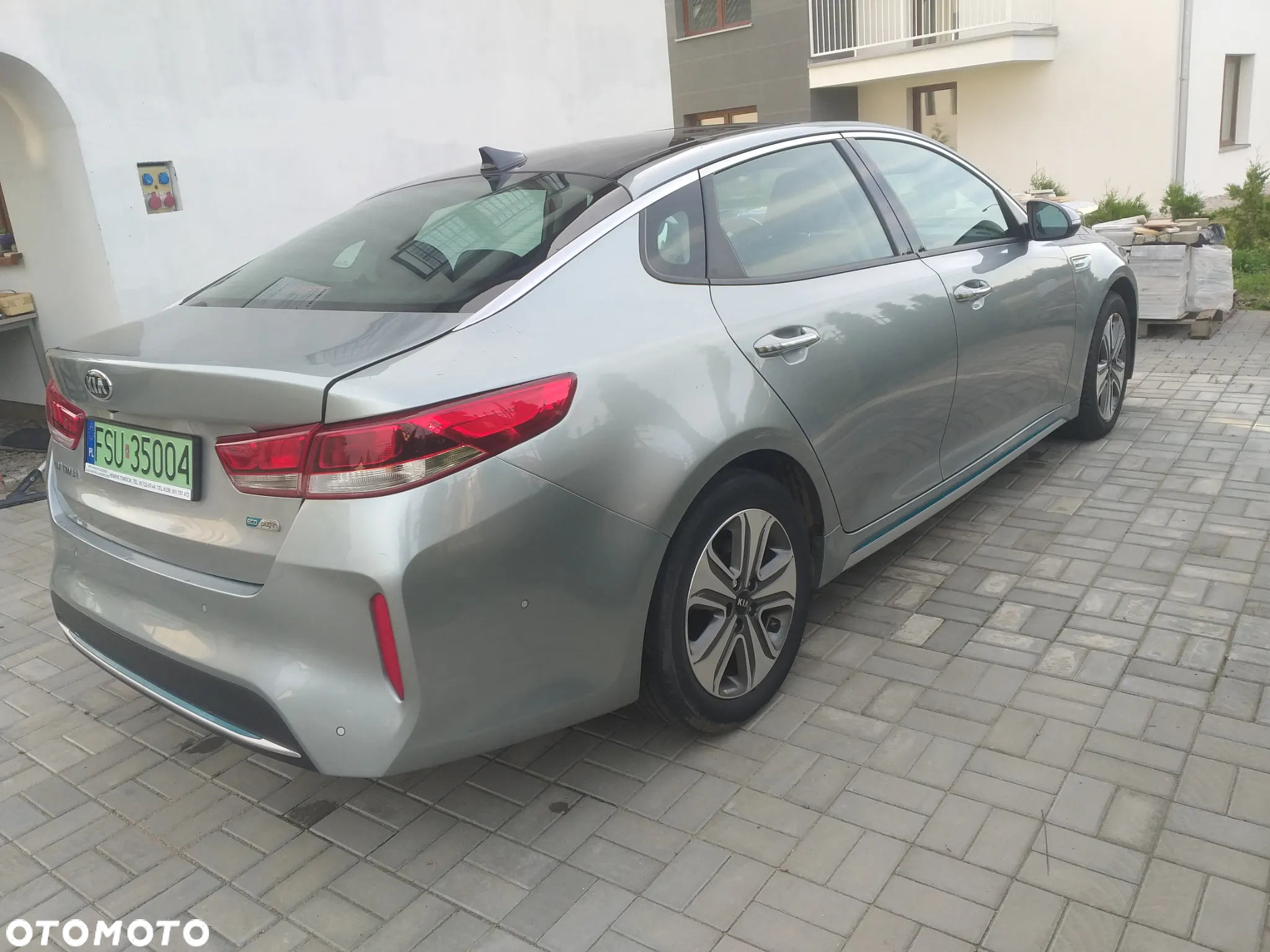 Kia Optima Plug-in Hybrid - 6