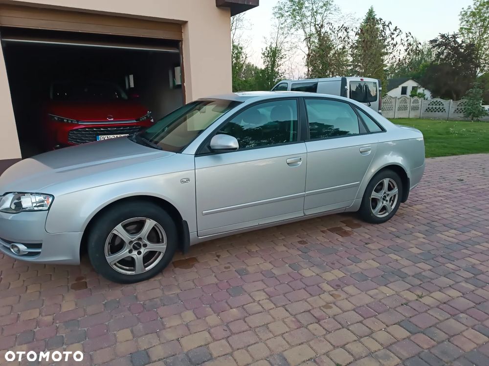 Audi A4 Limousine 2.0 TDI - 5
