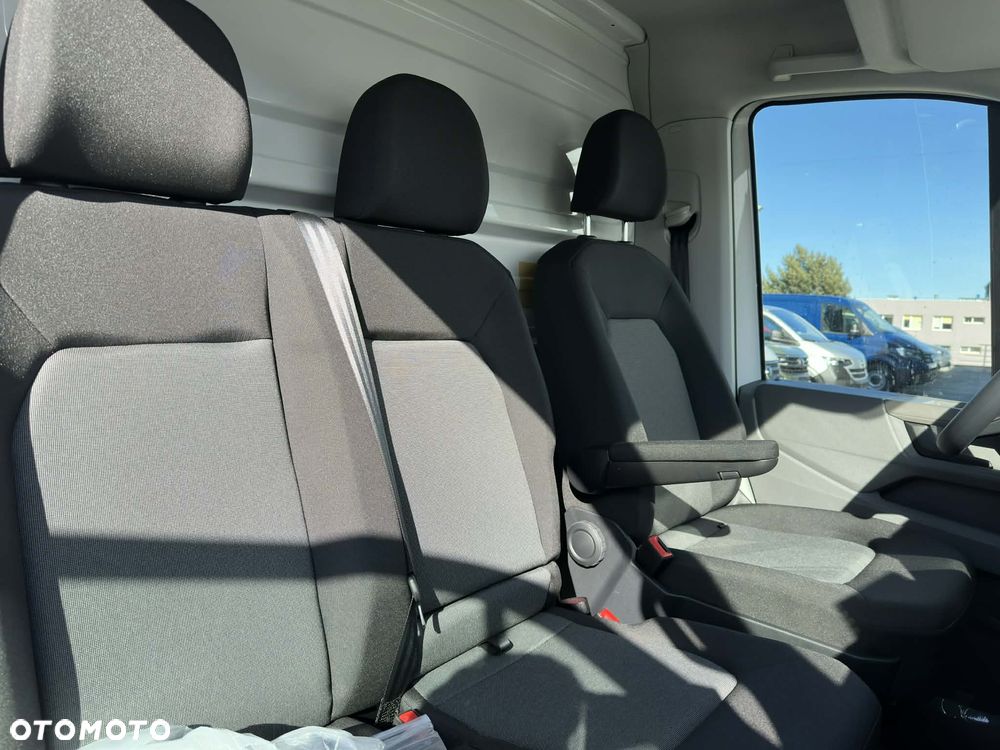 Volkswagen CRAFTER - 10