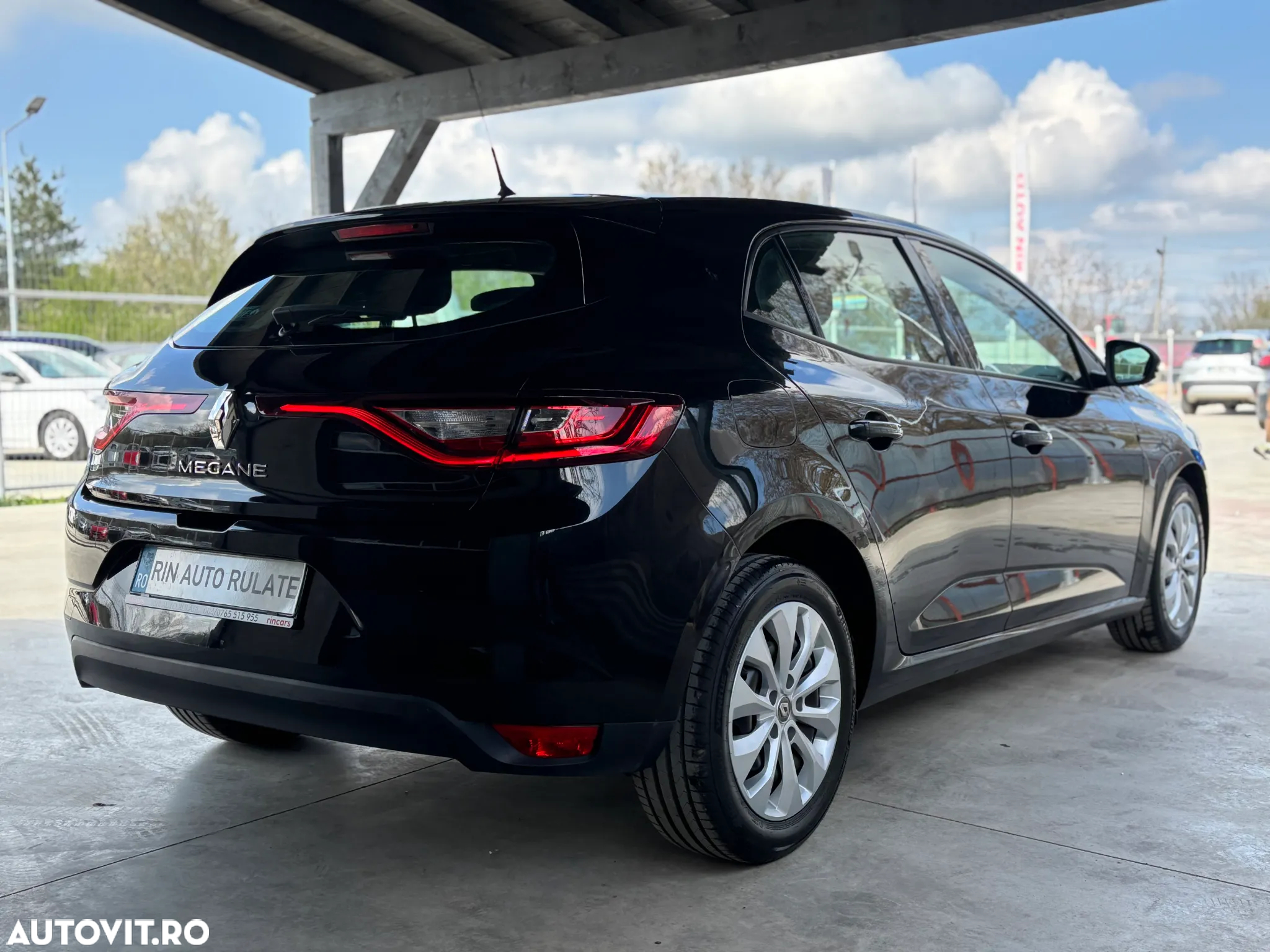 Renault Megane TCe 115 GPF LIFE - 7