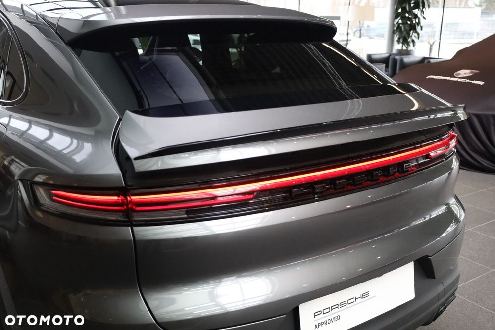 Porsche Cayenne - 29