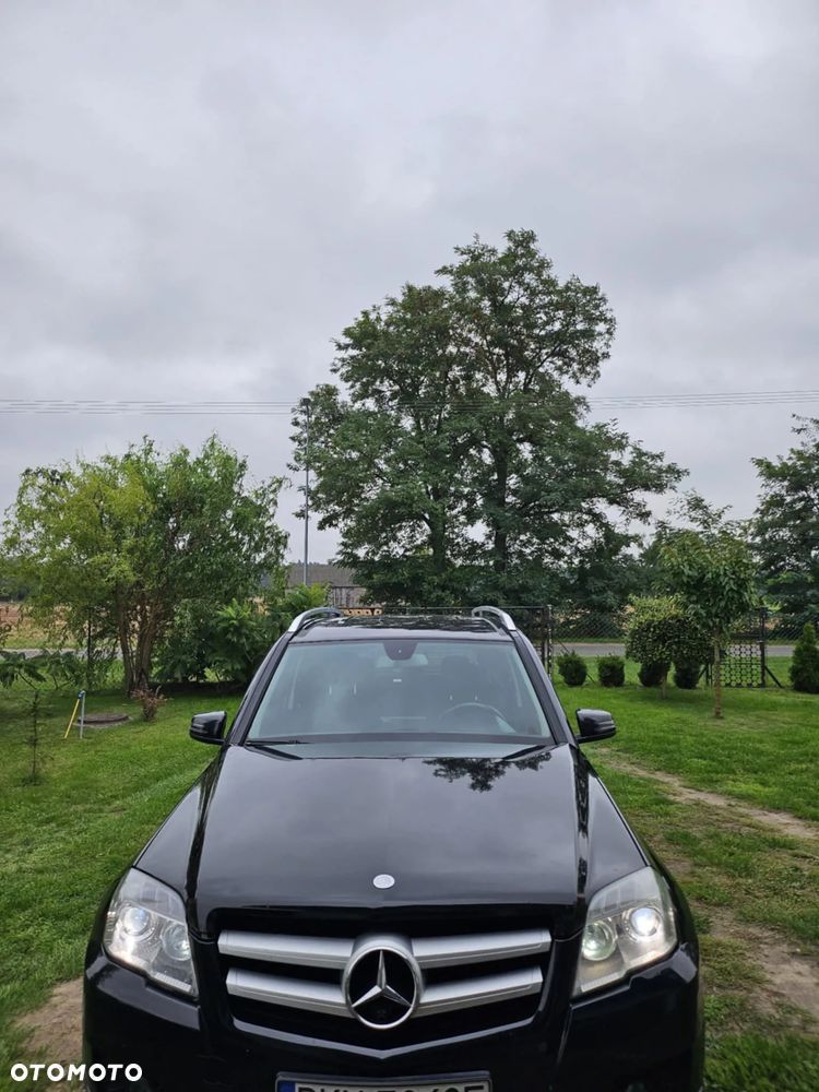 Mercedes-Benz GLK - 2
