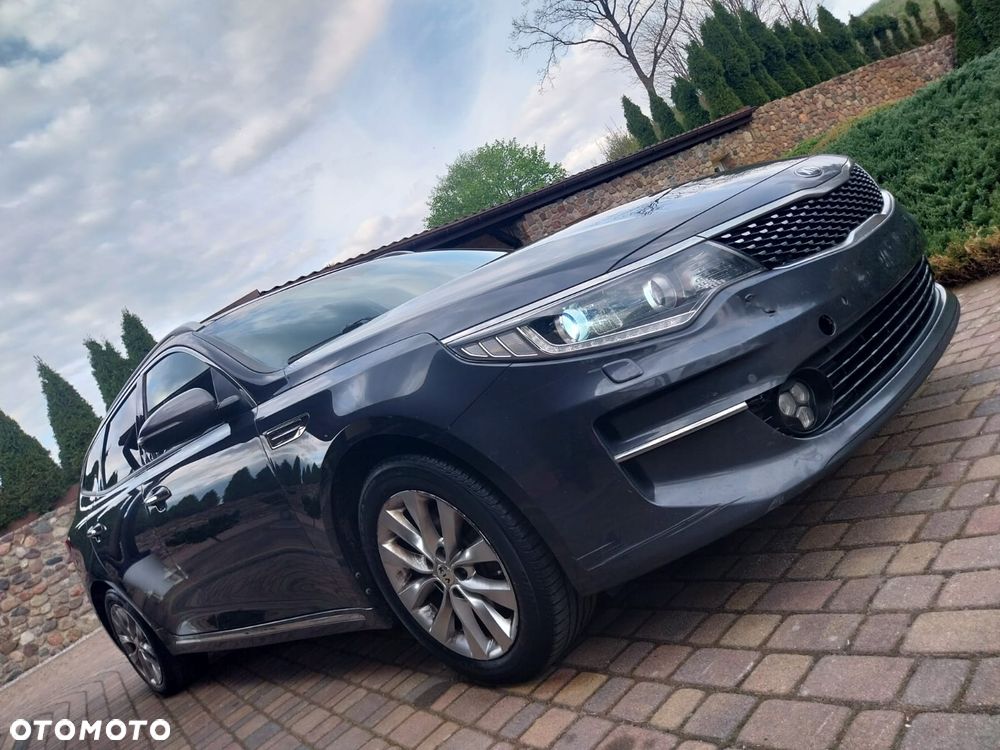 Kia Optima - 1