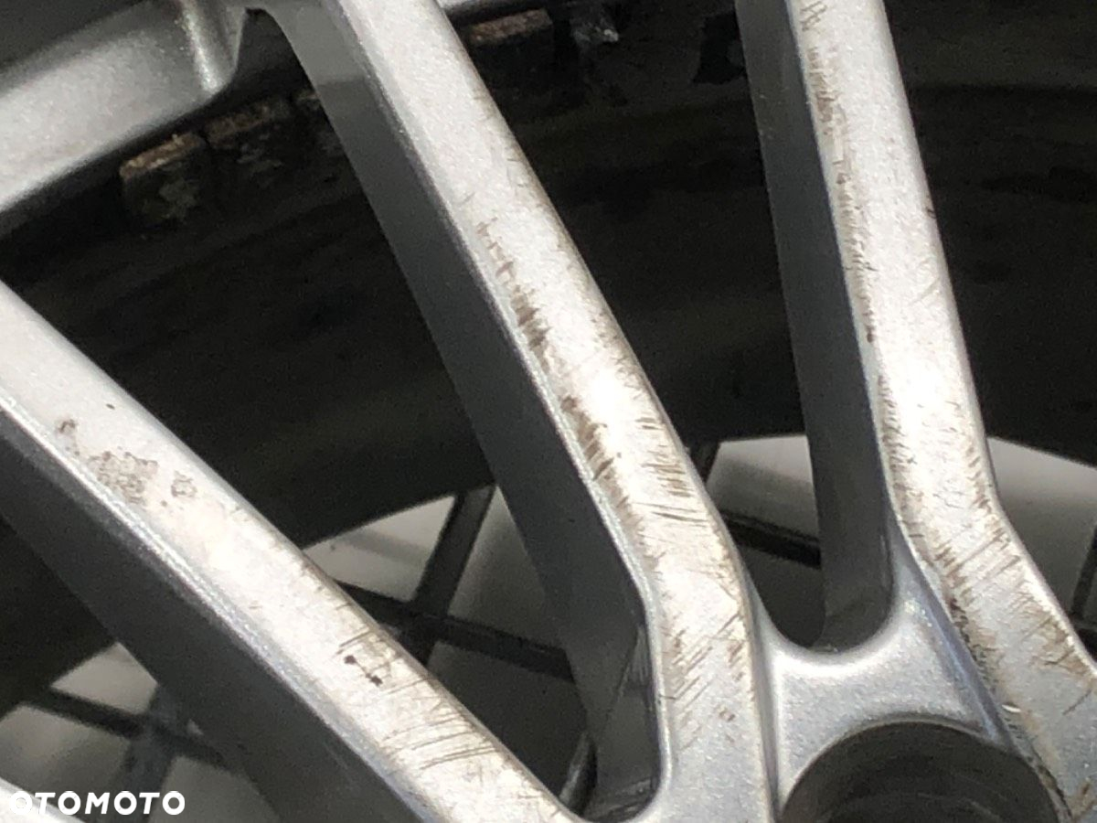 FELGI ALUMINIOWE KOMPLET 18 8J 5X130 ET50 ŚRODEK CENTR. 71 - 1130.00 PLN - PORSCHE CAYENNE (9PA) - 12