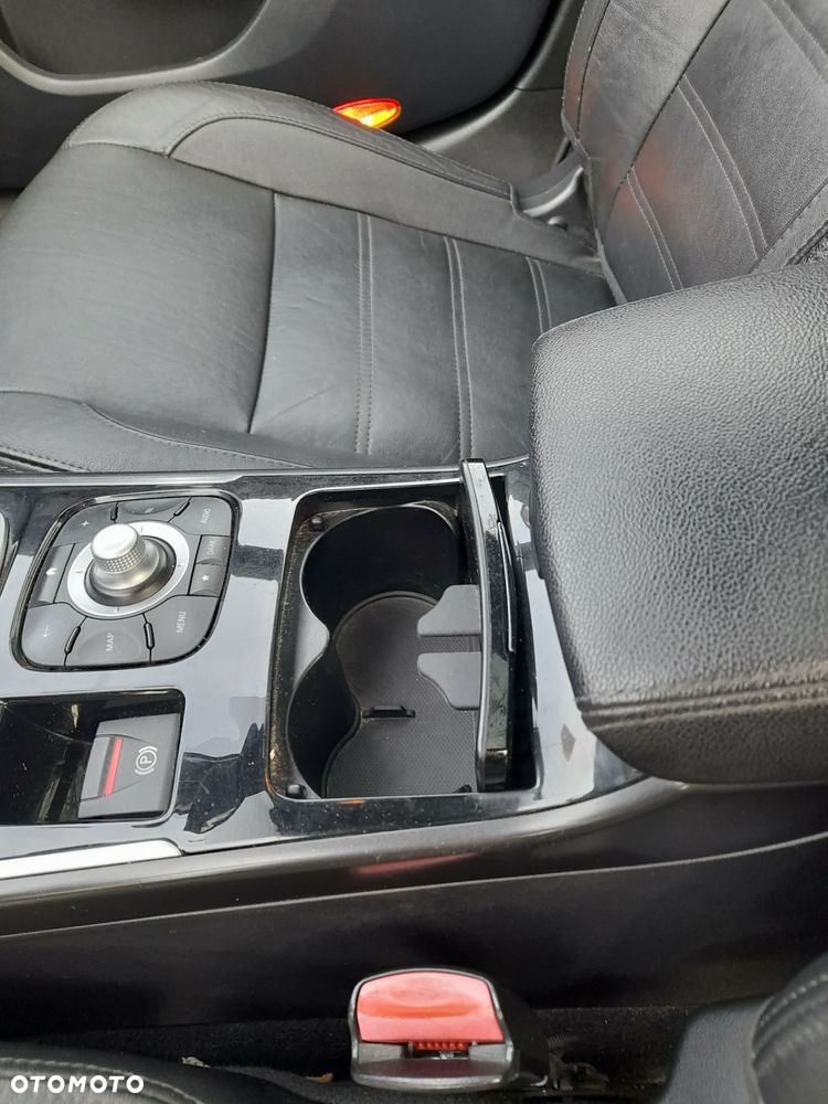 Renault Latitude - 11