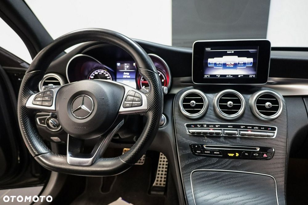 Mercedes-Benz Klasa C 220 d 9G-TRONIC AMG Line - 19
