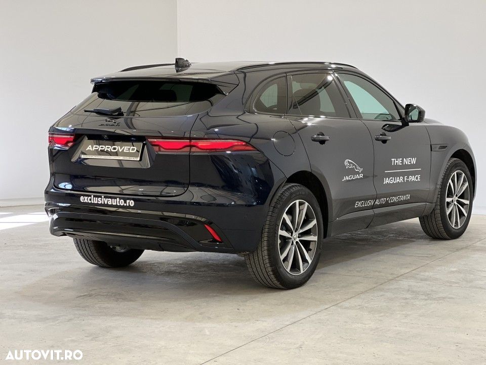 Jaguar F-Pace - 35