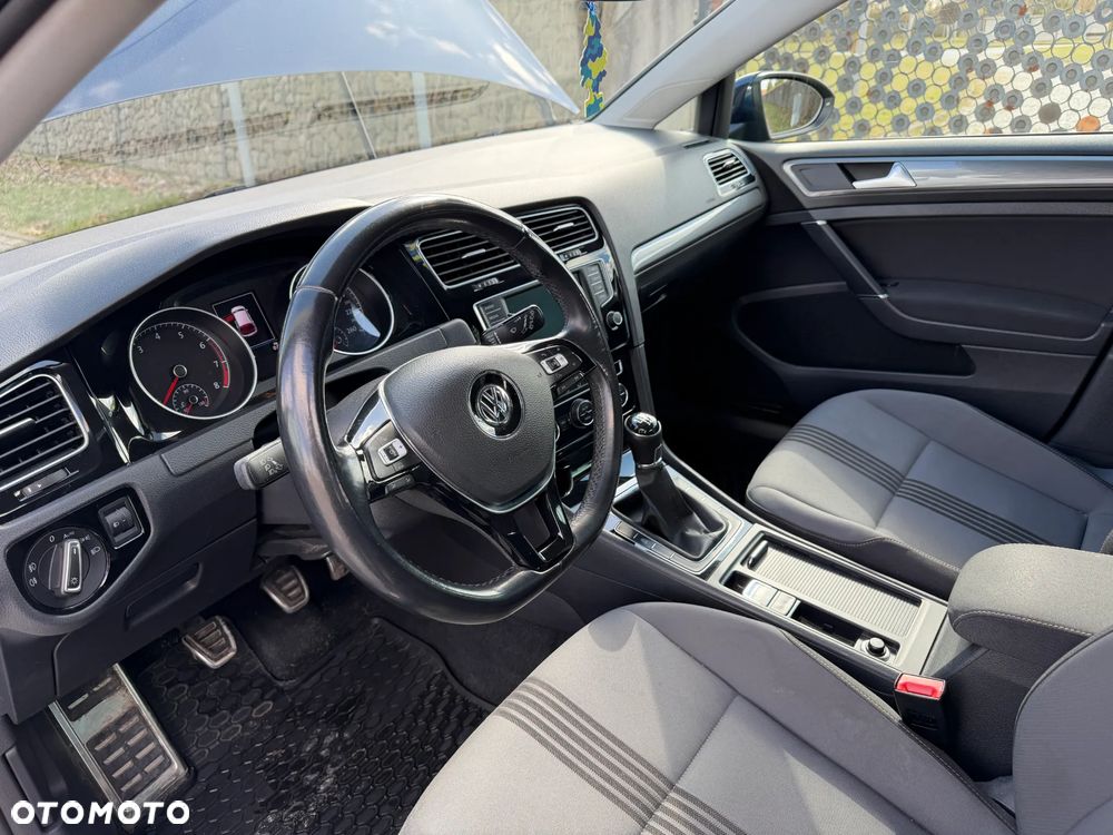 Volkswagen Golf 1.2 TSI BlueMotion Technology Allstar - 3