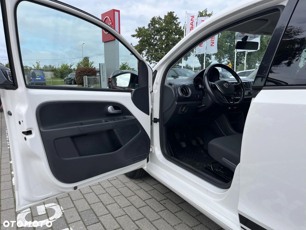 Volkswagen up! 1.0 high - 11