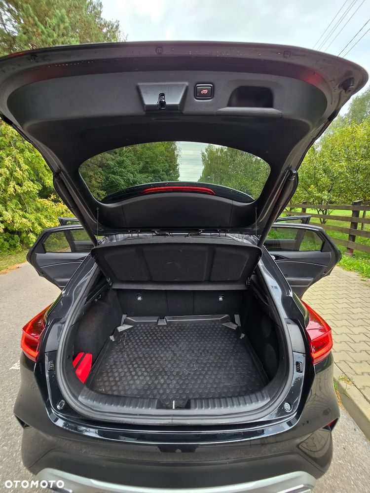 Kia XCeed 1.6 CRDi Eco-Dynamics+(48V Mild-Hybrid) DCT7 BLACK XDITION - 16