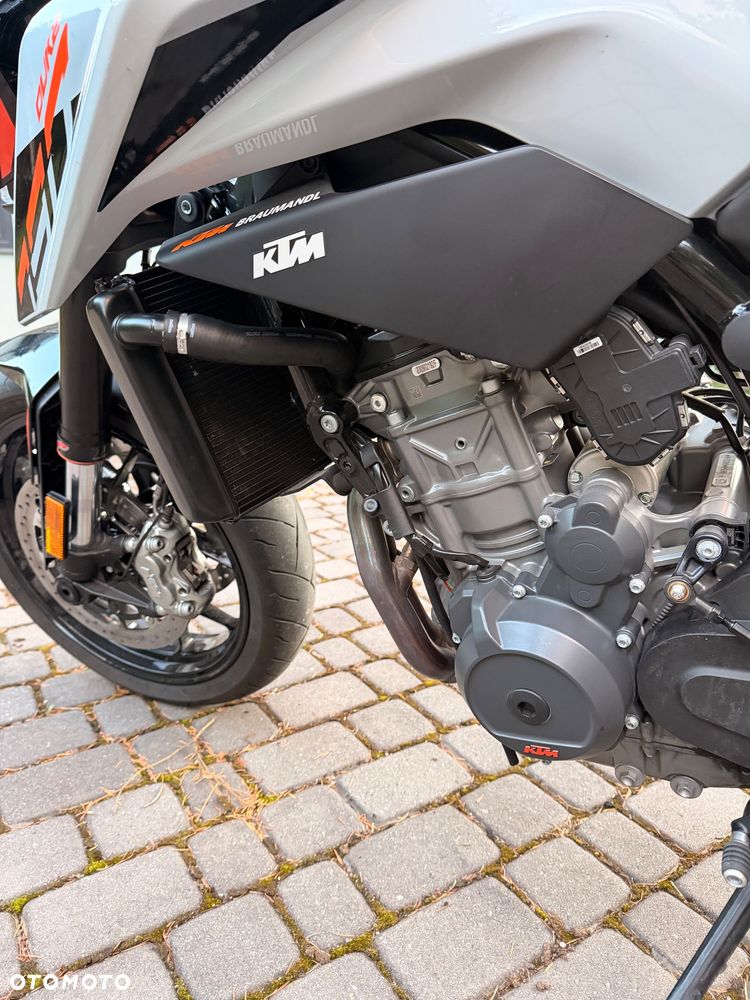 KTM Duke 790 - 6