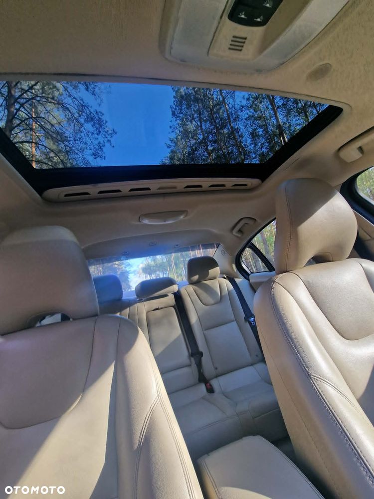 Volvo S60 - 16