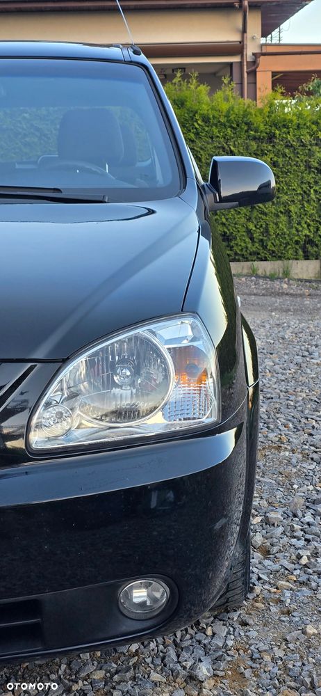 Kia Carens