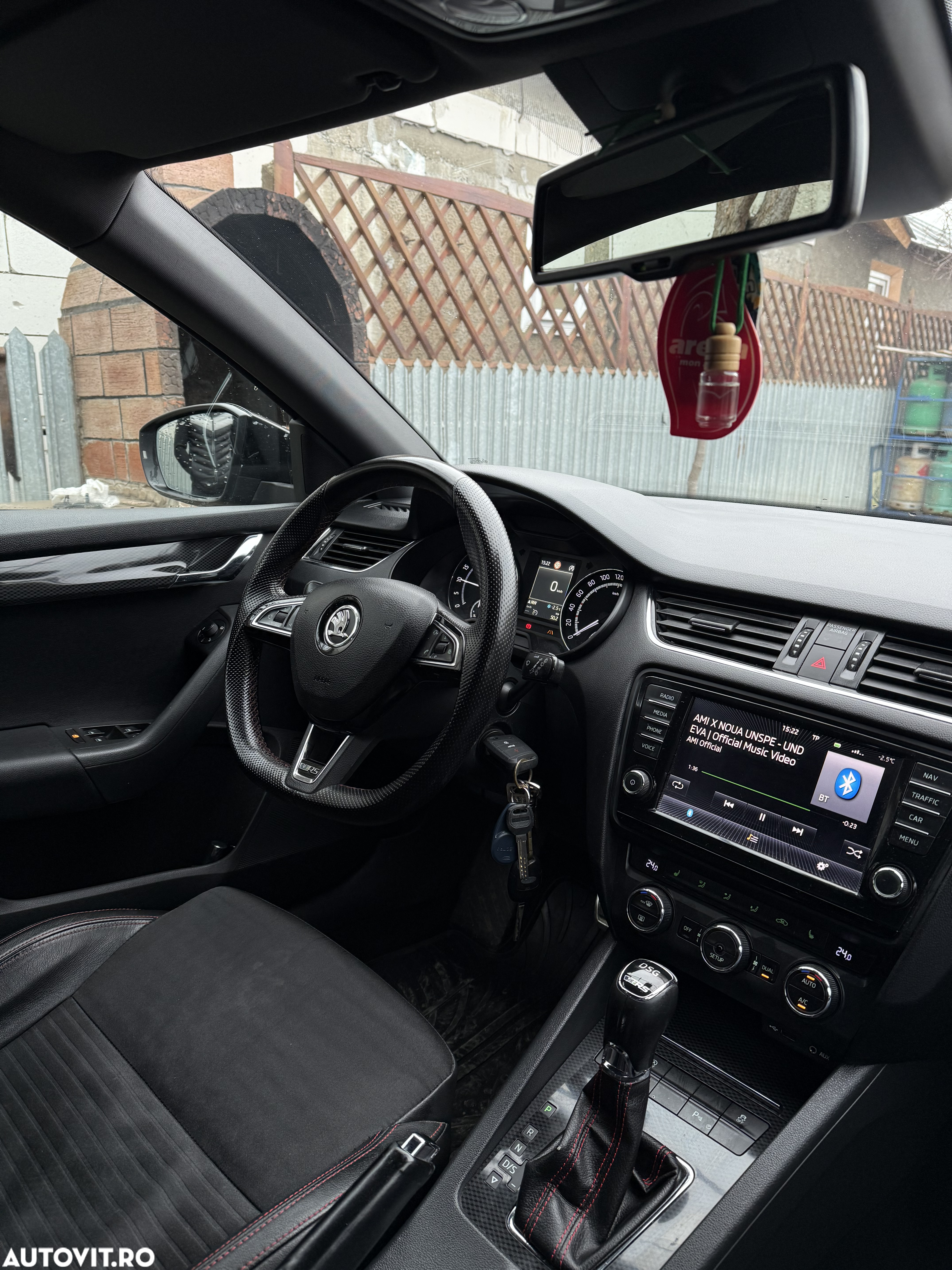 Skoda Octavia 2.0 TDI DSG RS - 7
