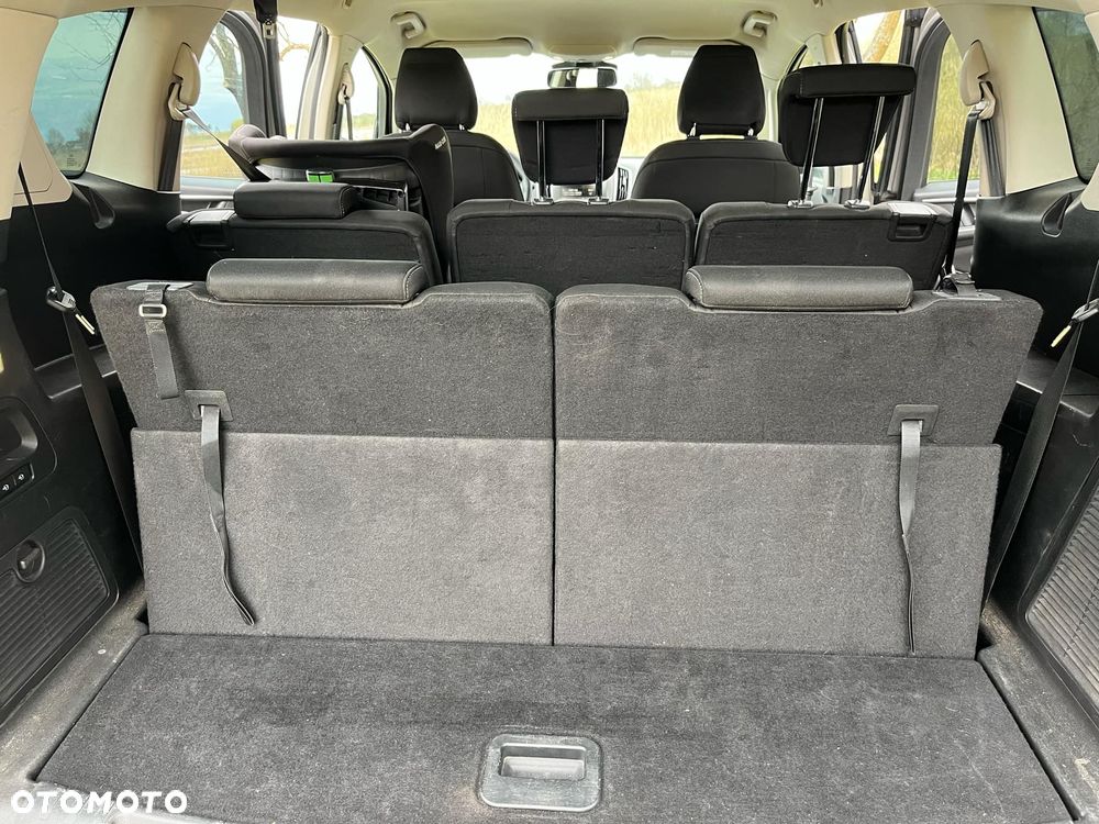 Ford S-Max - 10