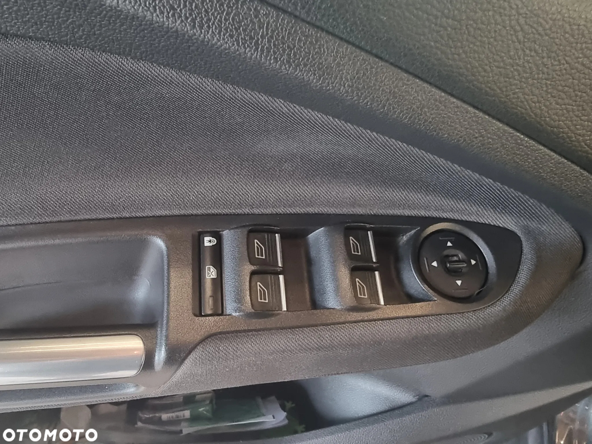 Ford C-MAX 1.0 EcoBoost Titanium ASS - 7