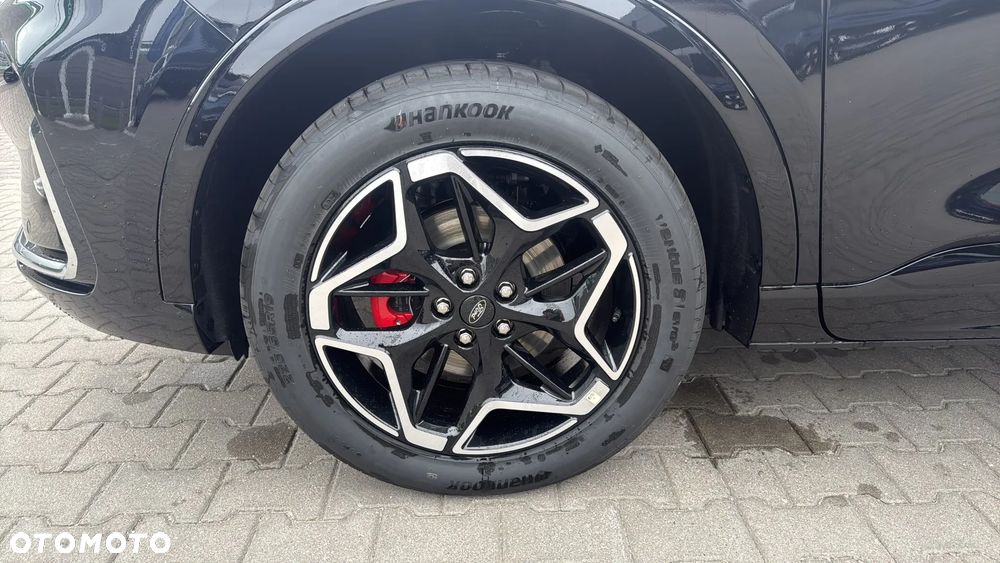 Ford Kuga 2.5 FHEV FWD ST-Line X - 18
