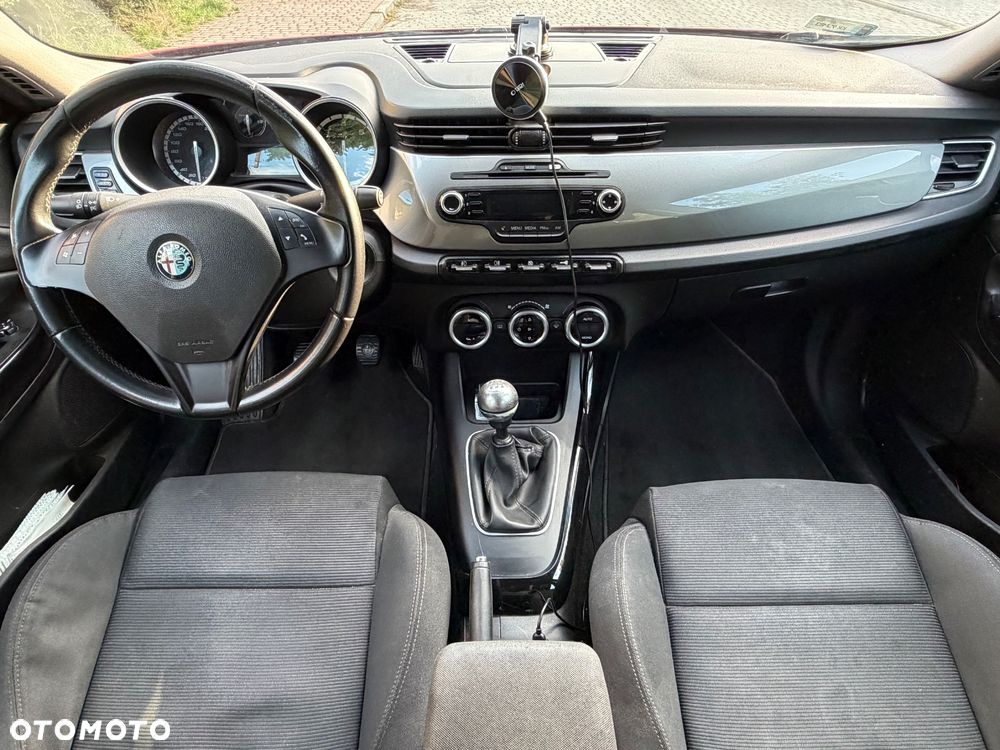 Alfa Romeo Giulietta 2.0 JTDM Distinctive - 24