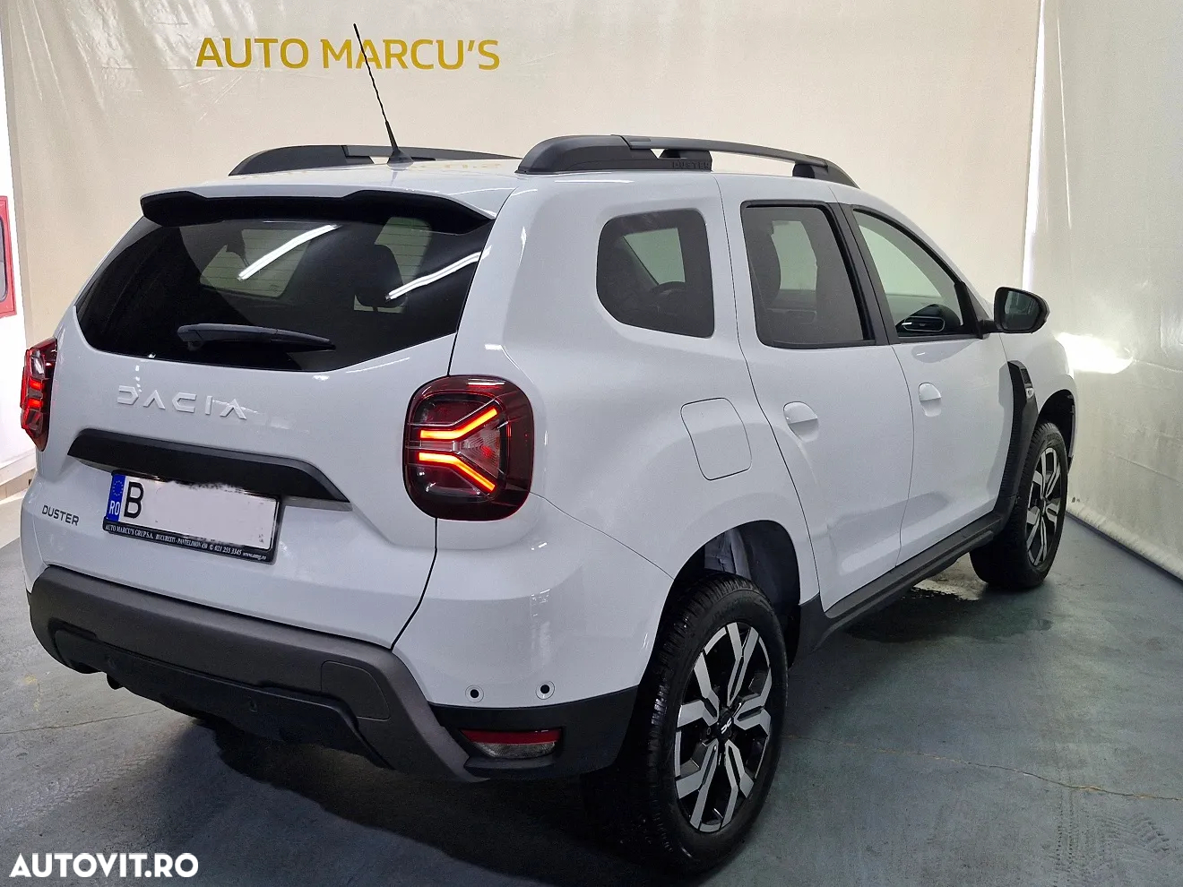 Dacia Duster ECO-G 100 Journey+ - 2