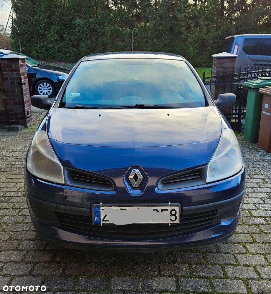 Renault Clio 1.2 16V Dynamique - 1
