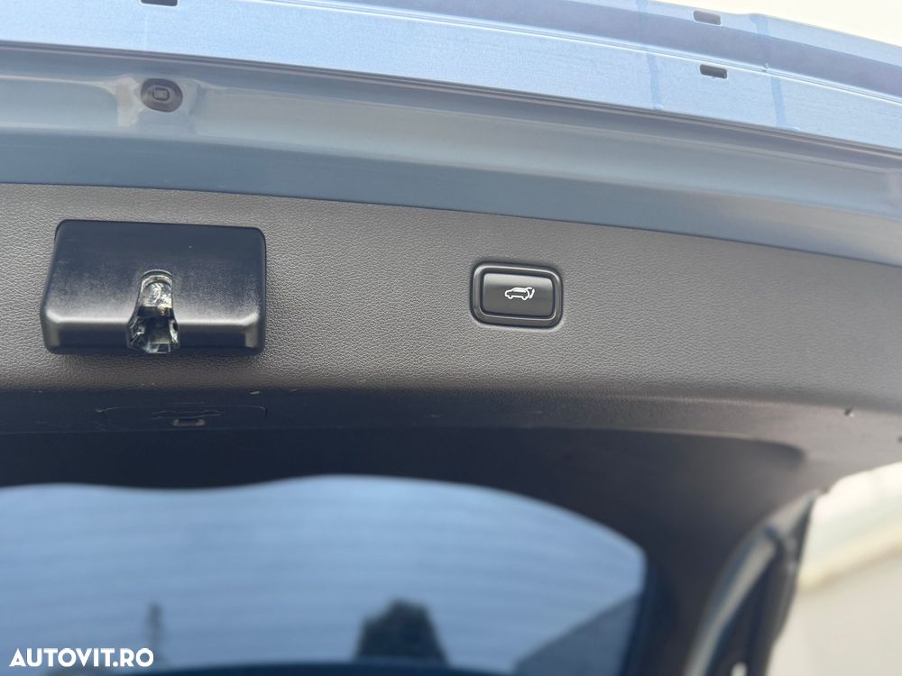 Hyundai Tucson 2.0 CRDI 4WD 6AT Luxury Pack+ - 14