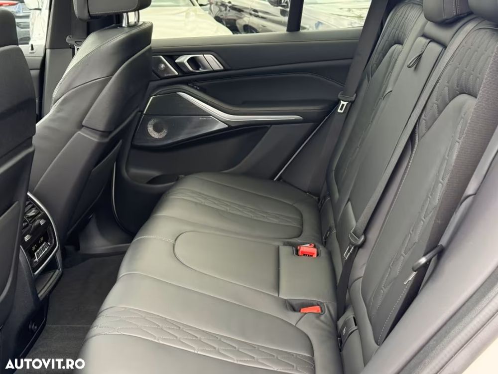 BMW X5 xDrive45e - 18