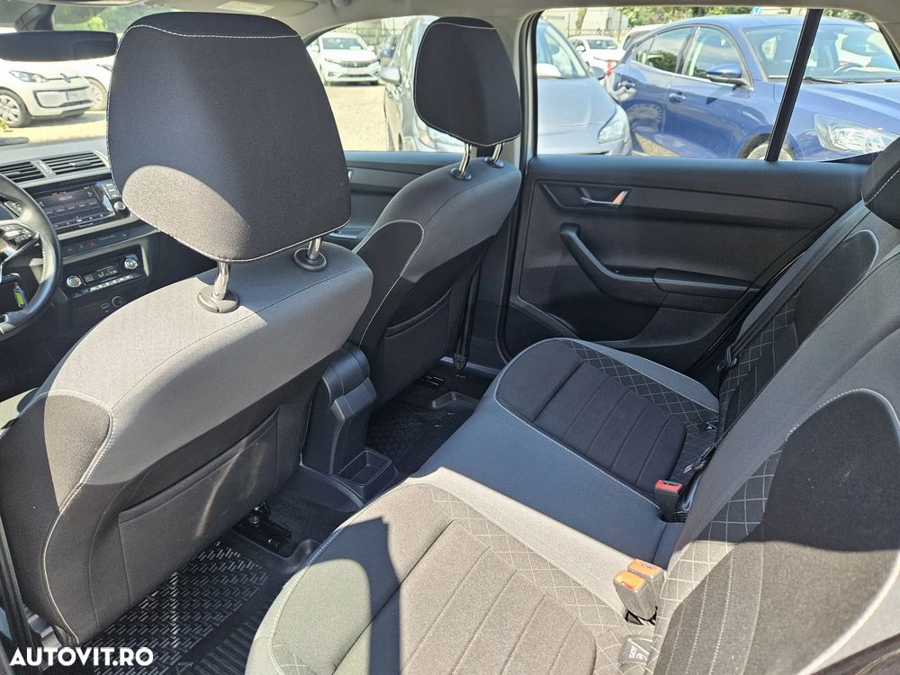 Skoda Fabia 1.0 TSI DSG Ambition - 7