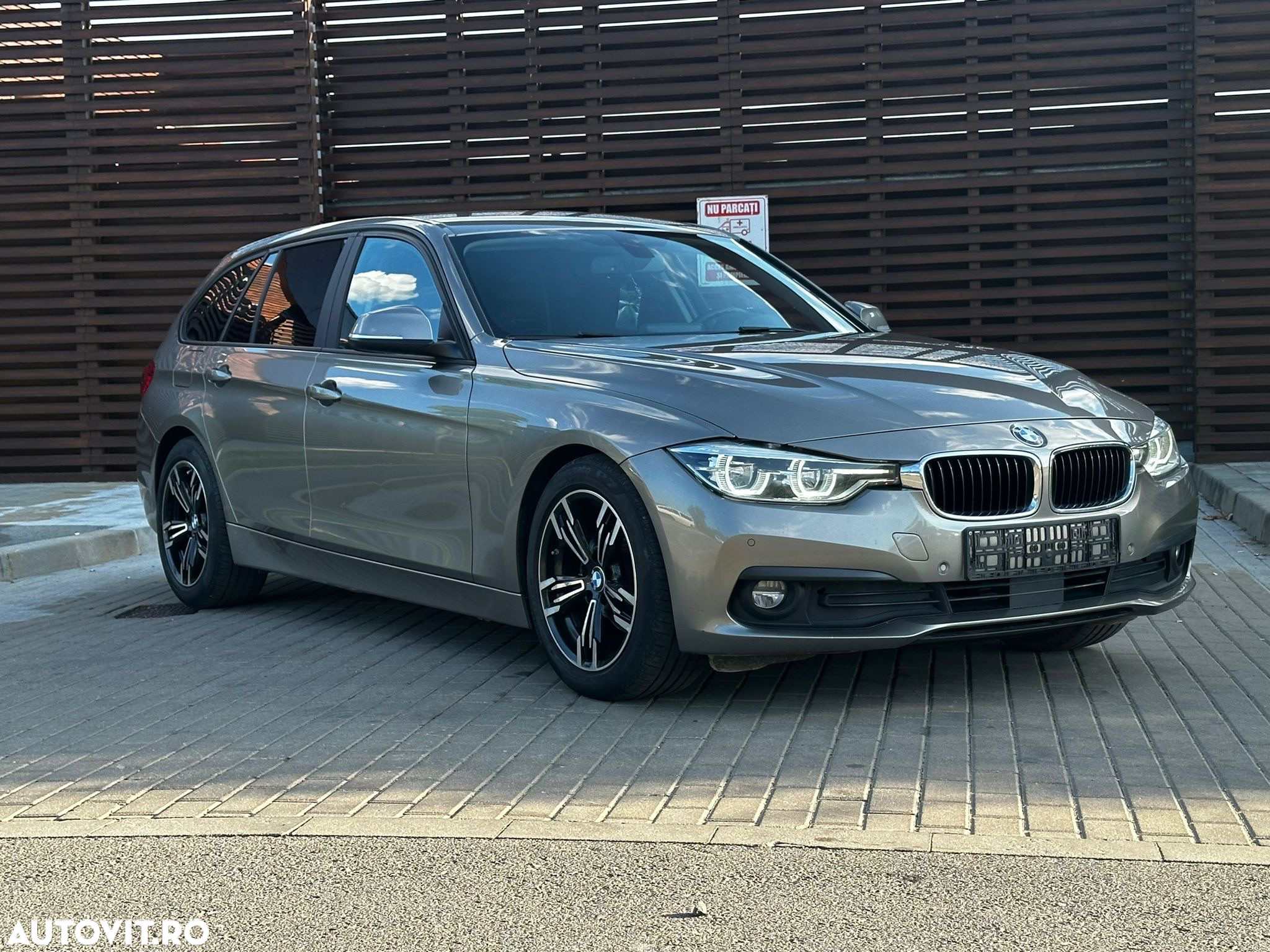 BMW Seria 3 320d Efficient Dynamic Edition Aut. - 11