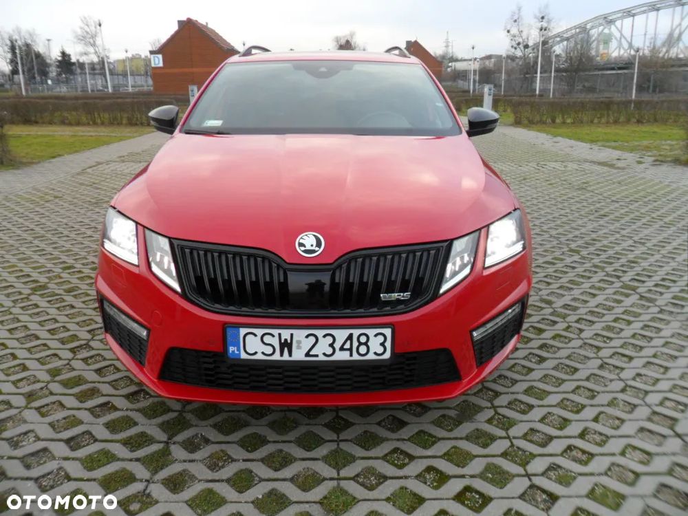 Skoda Octavia 2.0 TSI RS 245 DSG - 2