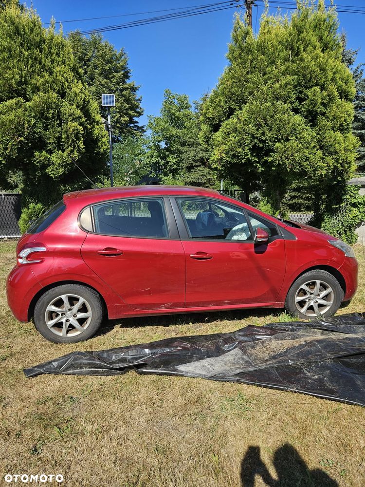 Peugeot 208 1.4 VTi Active - 14
