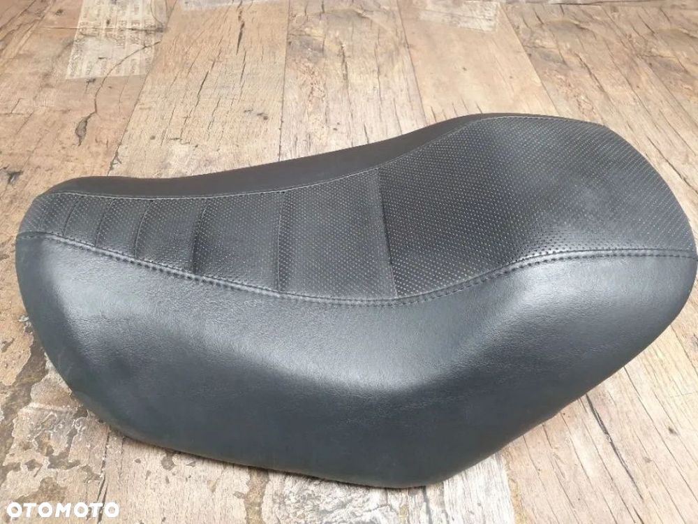 Siedzenie kierowcy Harley Davidson V-rod - 4