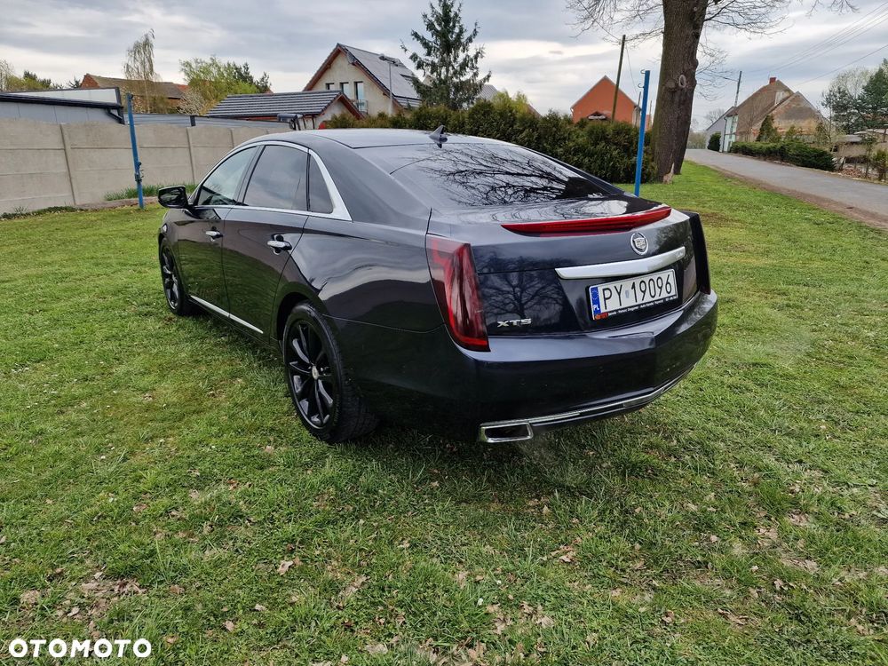 Cadillac XTS - 4