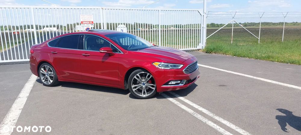 Ford Fusion - 4
