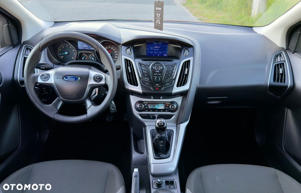 Ford Focus 1.6 Titanium - 10