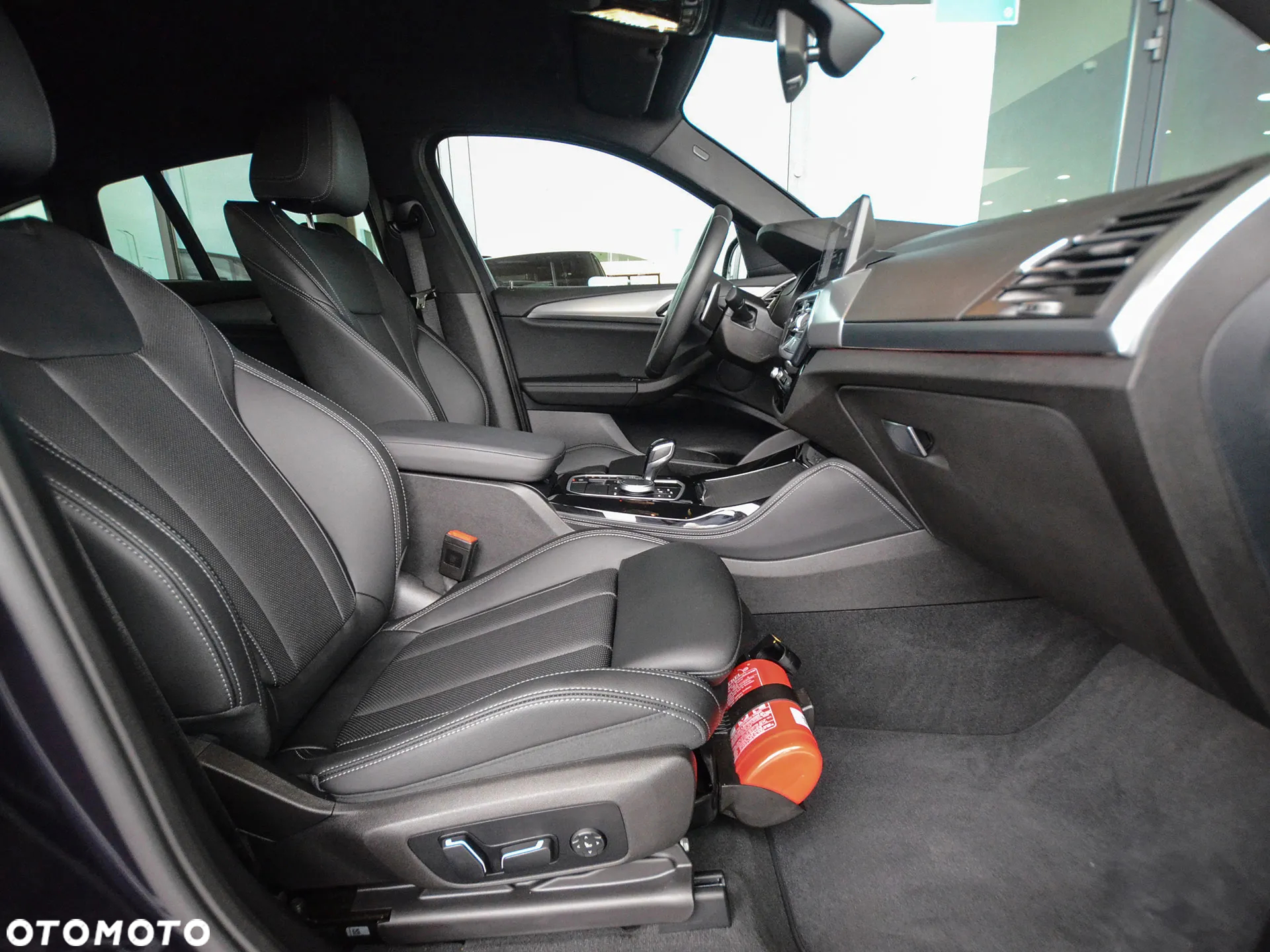 BMW X4 - 25