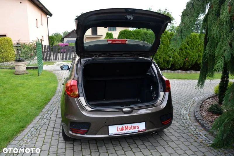 Kia Ceed Cee'd 1.4 L - 17