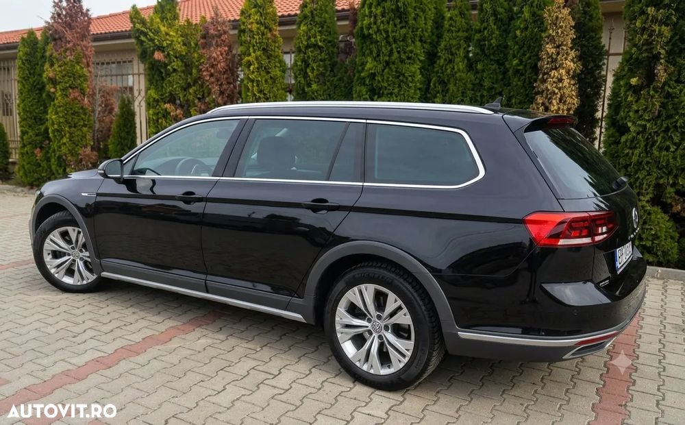 Volkswagen Passat Alltrack 2.0 TDI SCR 4Motion DSG (BMT) - 3