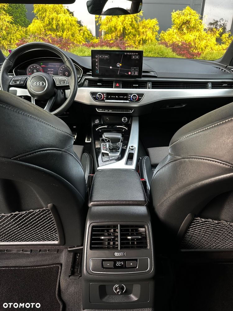 Audi A4 Avant 2.0 TFSI ultra Sport S tronic - 30