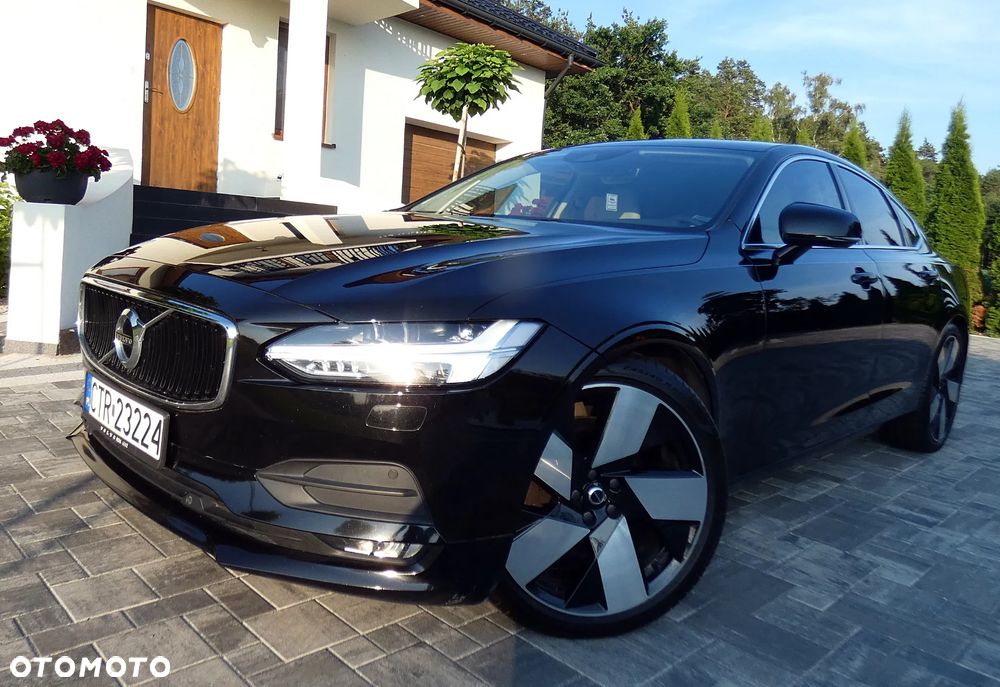 Volvo S90 D4 SCR Momentum Pro - 19