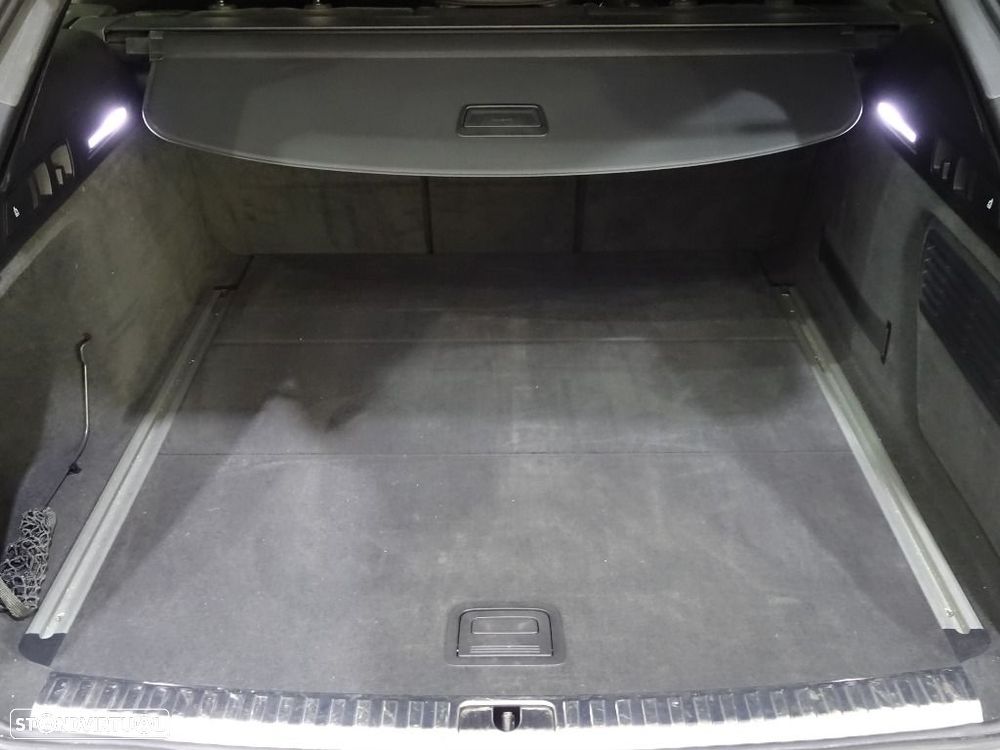 Audi A6 Avant 40 TDI Advanced S tronic - 33
