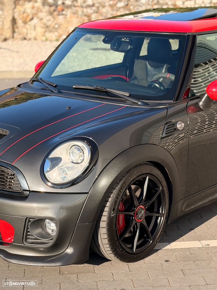 MINI 3 Portas John Cooper Works - 9