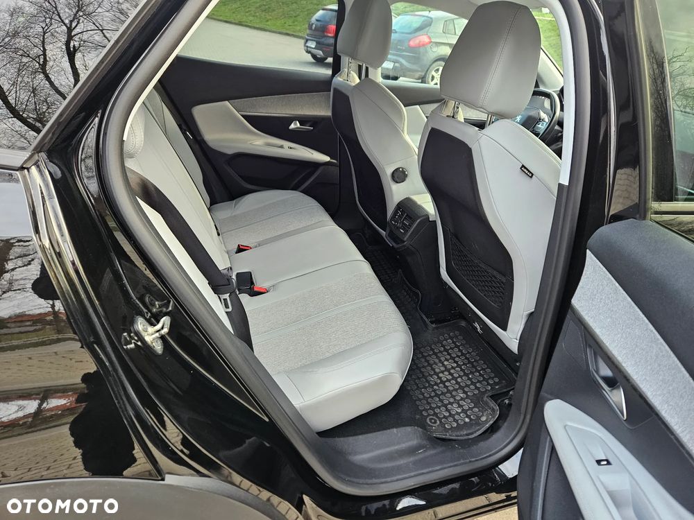 Peugeot 3008 - 9