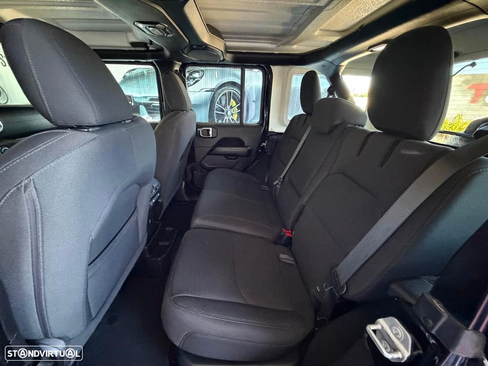 Jeep Wrangler Unlimited 2.0 TG 4xe Sahara - 26
